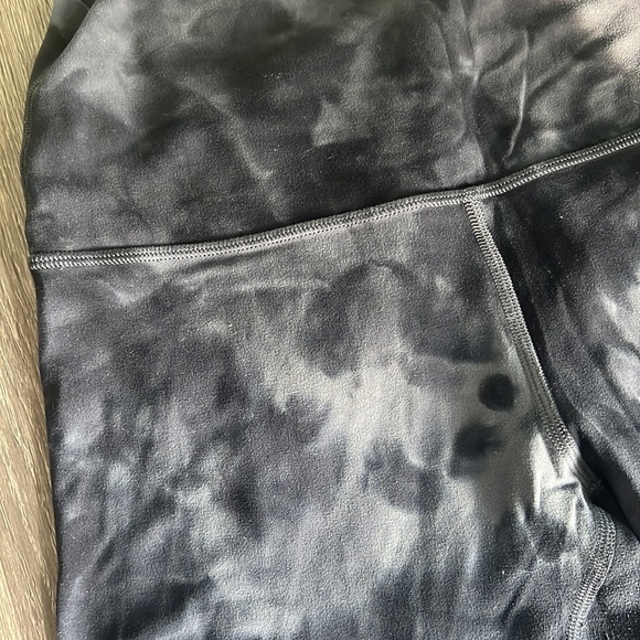 Lululemon Align leggings - Picture 3 of 6